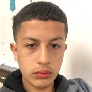 Meet your Posher, Luis